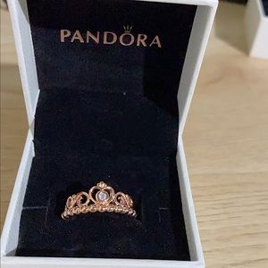 Princess Tiara Crown Ring rose gold